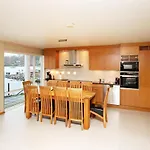 Casa vacanze 12 Person In Jelsa
